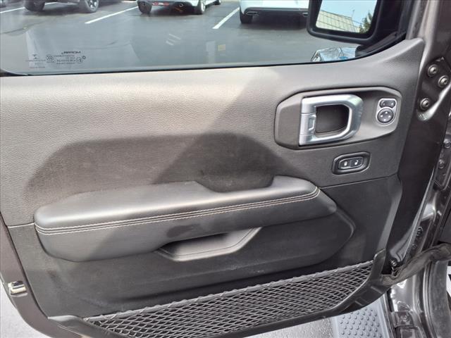 used 2022 Jeep Wrangler Unlimited car, priced at $31,974