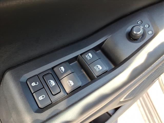 used 2023 Jeep Grand Cherokee car, priced at $31,900