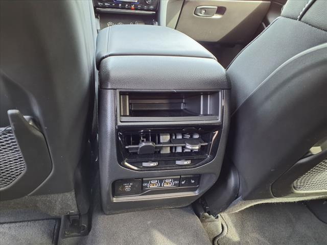 used 2023 Jeep Grand Cherokee car, priced at $39,994