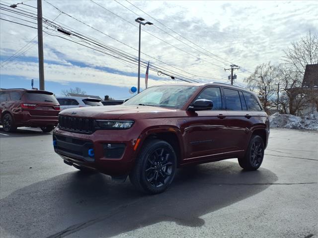 used 2023 Jeep Grand Cherokee car, priced at $39,994