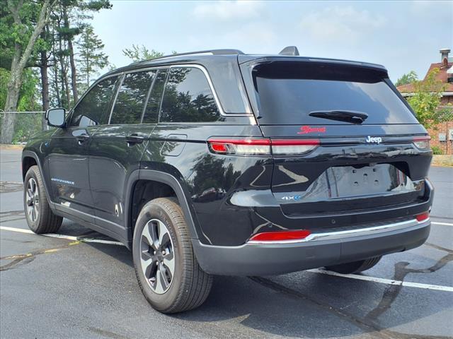 used 2024 Jeep Grand Cherokee car, priced at $36,613