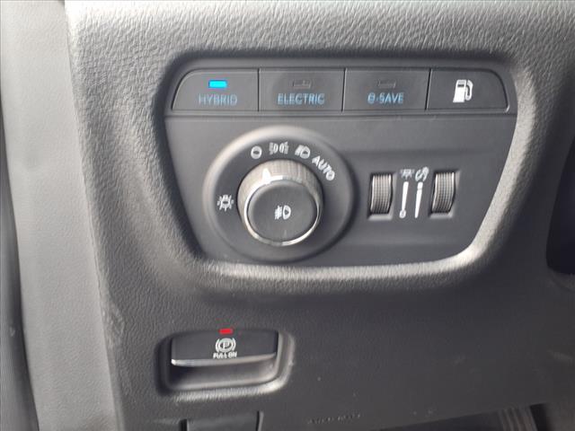 used 2024 Jeep Grand Cherokee car, priced at $36,613