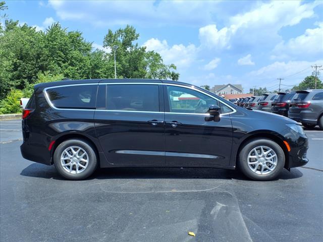 new 2025 Chrysler Voyager car, priced at $40,113