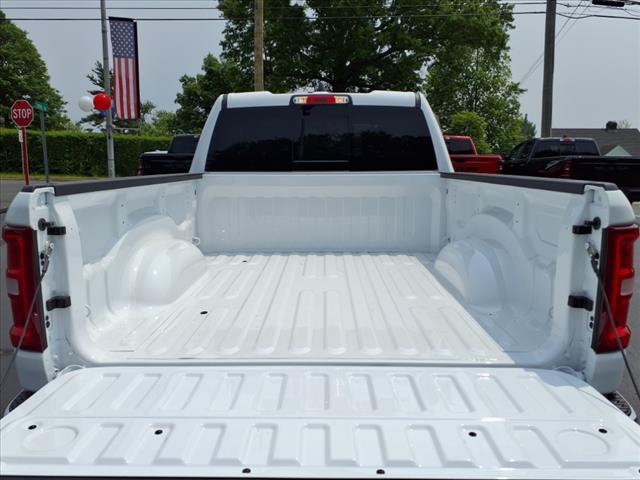 new 2025 Ram 1500 car, priced at $45,986