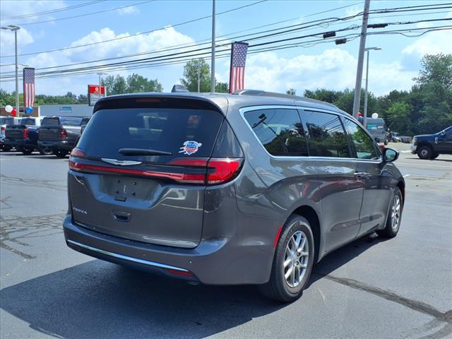 used 2022 Chrysler Pacifica car
