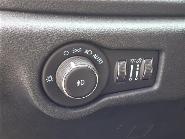 used 2022 Chrysler Pacifica car
