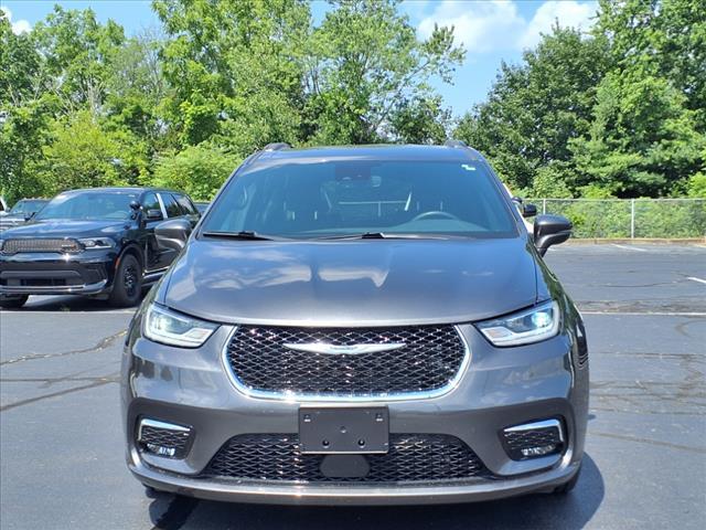 used 2022 Chrysler Pacifica car