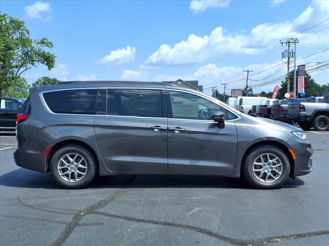 used 2022 Chrysler Pacifica car
