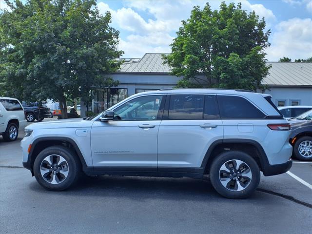 used 2023 Jeep Grand Cherokee car, priced at $29,874