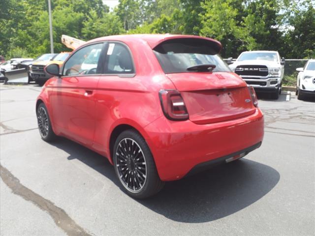 new 2024 FIAT 500e car, priced at $34,095