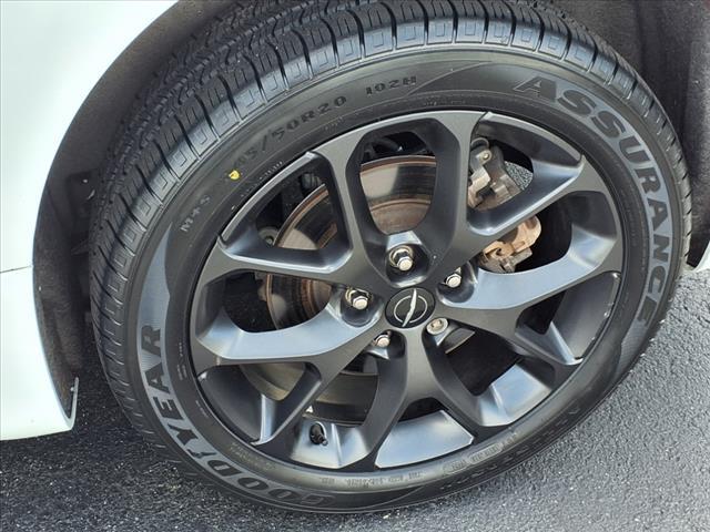 used 2023 Chrysler Pacifica car, priced at $39,823