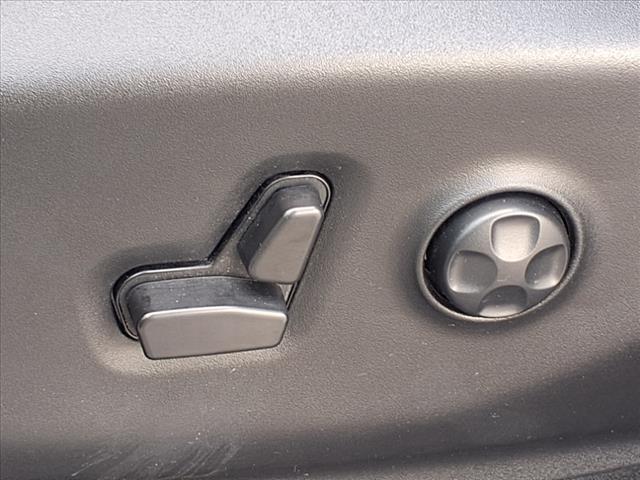 used 2023 Chrysler Pacifica car, priced at $39,823