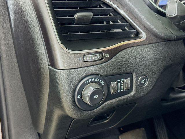 used 2022 Jeep Cherokee car, priced at $27,882