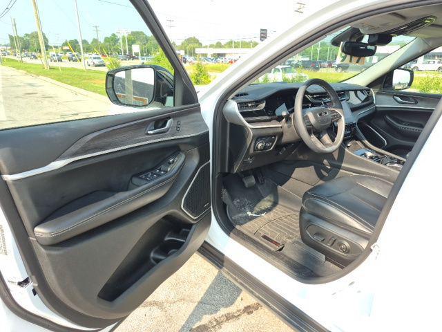 used 2022 Jeep Grand Cherokee 4xe car, priced at $28,907