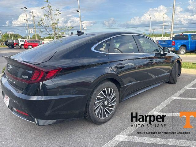 used 2020 Hyundai Sonata Hybrid car, priced at $16,097