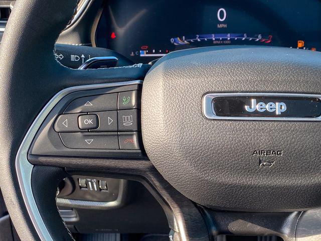 new 2024 Jeep Grand Cherokee L car, priced at $52,139