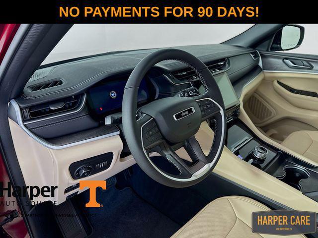 new 2025 Jeep Grand Cherokee car, priced at $46,653