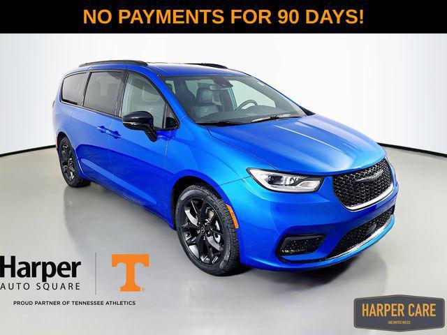 new 2026 Chrysler Pacifica car, priced at $43,663