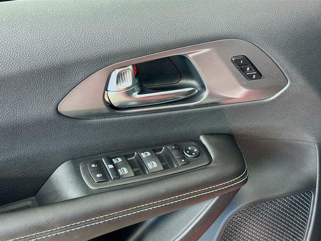new 2026 Chrysler Pacifica car, priced at $43,707
