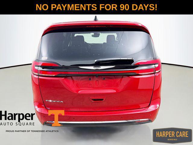 new 2026 Chrysler Pacifica car, priced at $43,707
