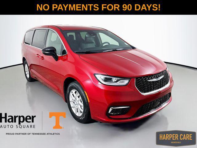 new 2026 Chrysler Pacifica car, priced at $43,707