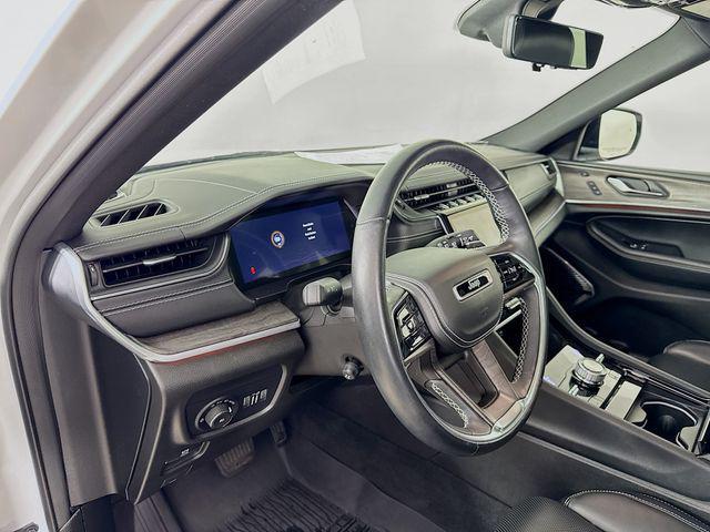 used 2022 Jeep Grand Cherokee car, priced at $33,929