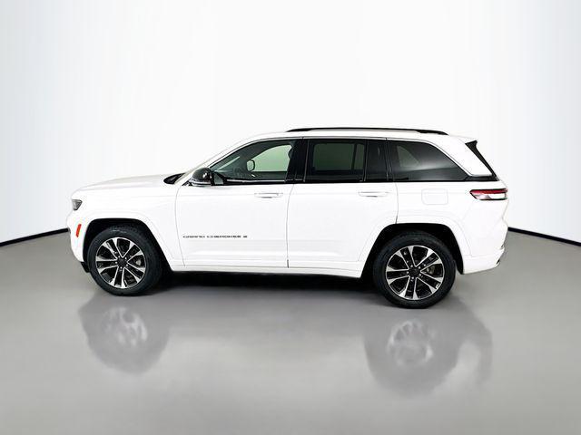 used 2022 Jeep Grand Cherokee car, priced at $38,098