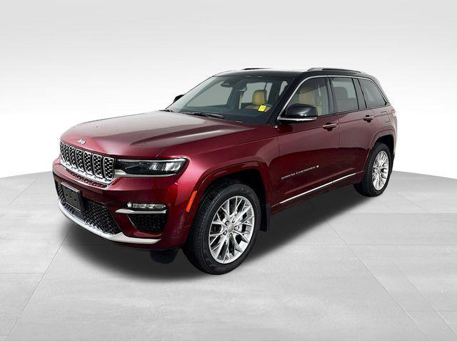 used 2024 Jeep Grand Cherokee car, priced at $49,084
