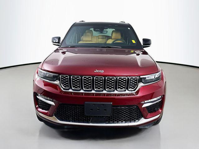 used 2024 Jeep Grand Cherokee car, priced at $49,084