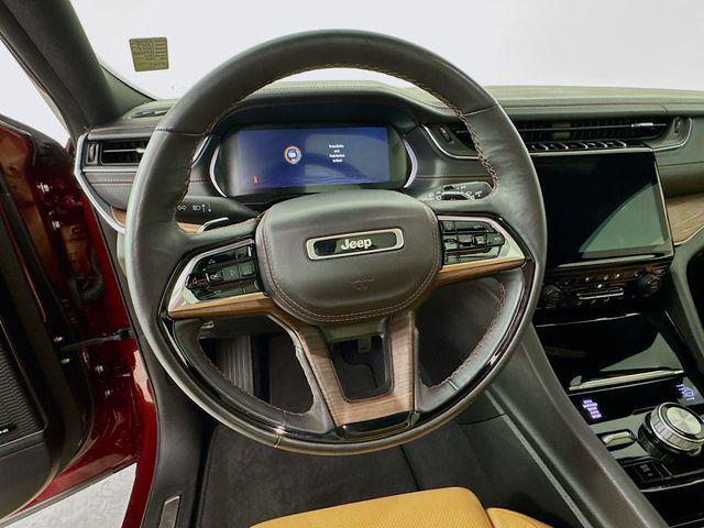 used 2024 Jeep Grand Cherokee car, priced at $49,084