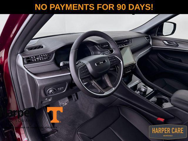 new 2025 Jeep Grand Cherokee car, priced at $49,106