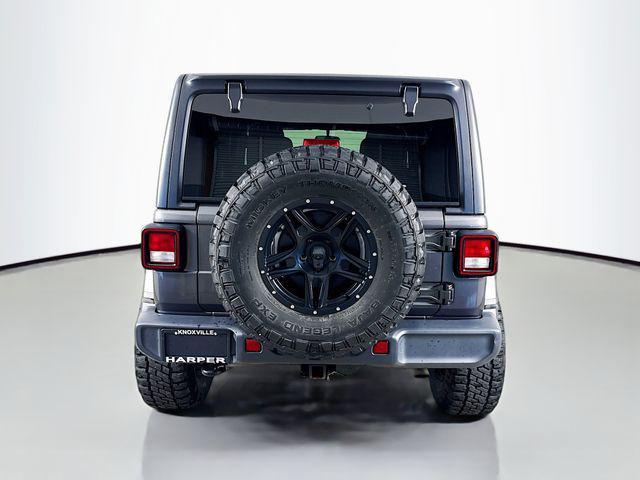 used 2018 Jeep Wrangler Unlimited car, priced at $27,075