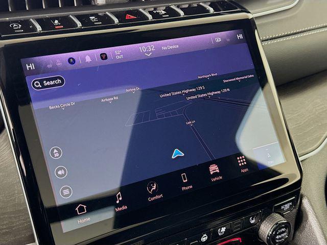 new 2025 Jeep Grand Cherokee L car, priced at $49,370