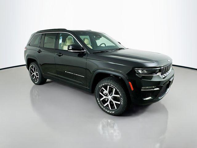 used 2024 Jeep Grand Cherokee car, priced at $41,880