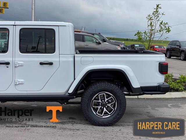 new 2024 Jeep Gladiator car, priced at $66,115