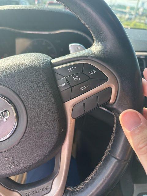 used 2016 Jeep Grand Cherokee car, priced at $12,990