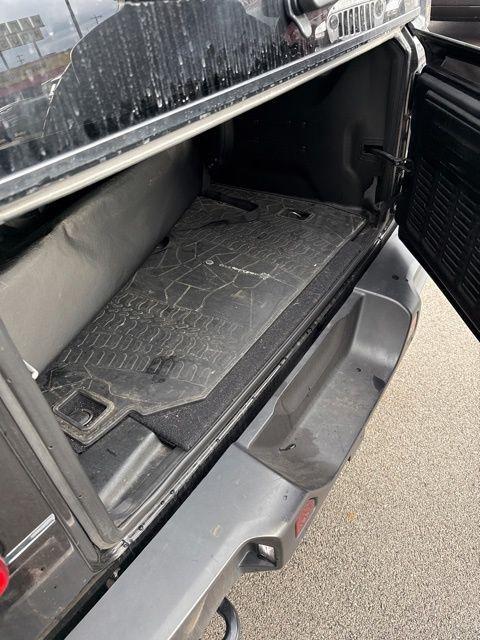 used 2021 Jeep Wrangler Unlimited car, priced at $27,386