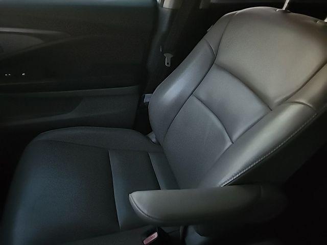 used 2016 Honda Pilot car, priced at $13,495