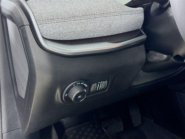 used 2023 Jeep Compass car, priced at $22,695