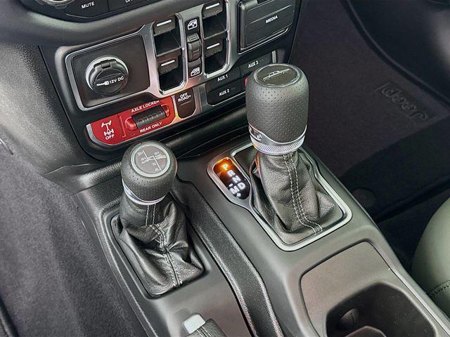 new 2025 Jeep Gladiator car, priced at $56,063