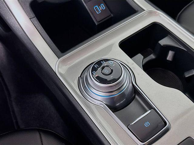 used 2024 Ford Edge car, priced at $23,024