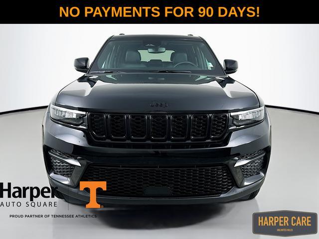 new 2024 Jeep Grand Cherokee car, priced at $39,504