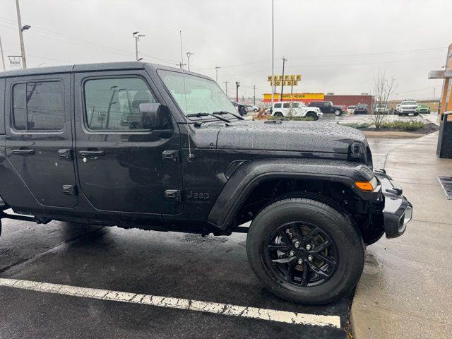 used 2021 Jeep Gladiator car, priced at $32,359