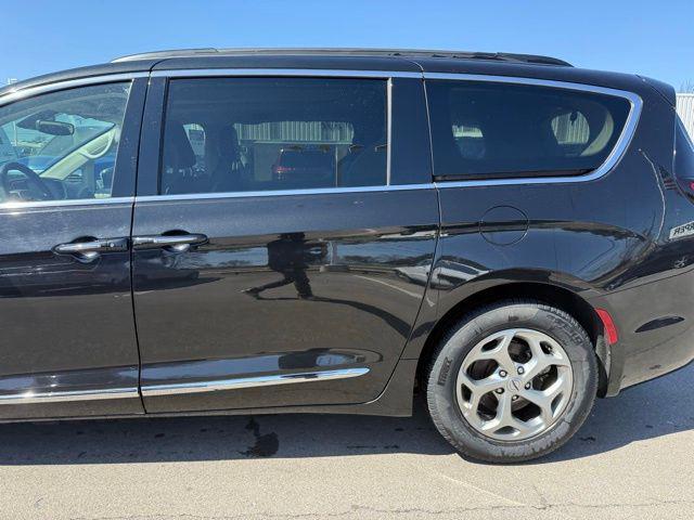 used 2023 Chrysler Pacifica car, priced at $29,098