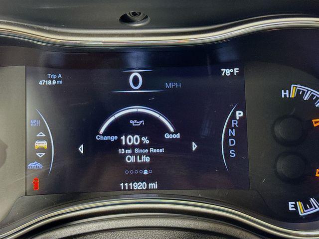 used 2015 Jeep Grand Cherokee car, priced at $10,749