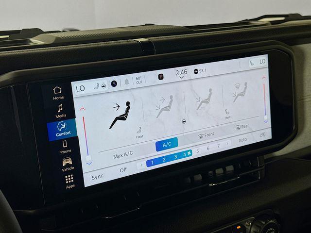 new 2025 Jeep Wrangler car, priced at $53,560