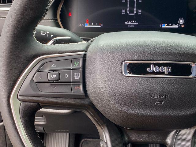 new 2024 Jeep Grand Cherokee L car, priced at $40,964