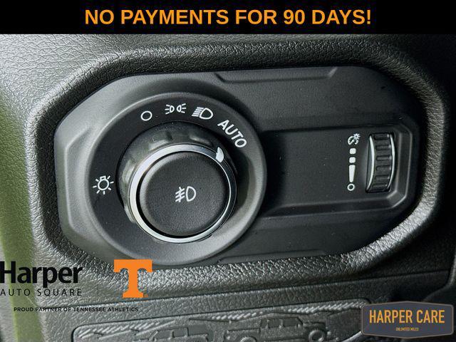 new 2025 Jeep Wrangler car, priced at $45,815