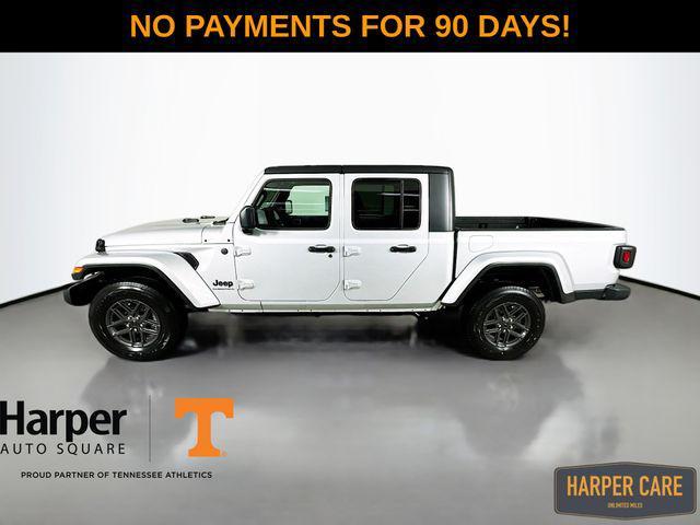 new 2024 Jeep Gladiator car, priced at $43,386