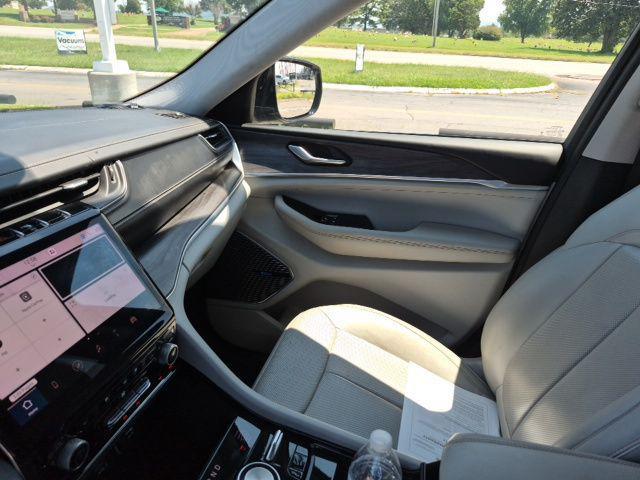 used 2021 Jeep Grand Cherokee L car, priced at $31,995